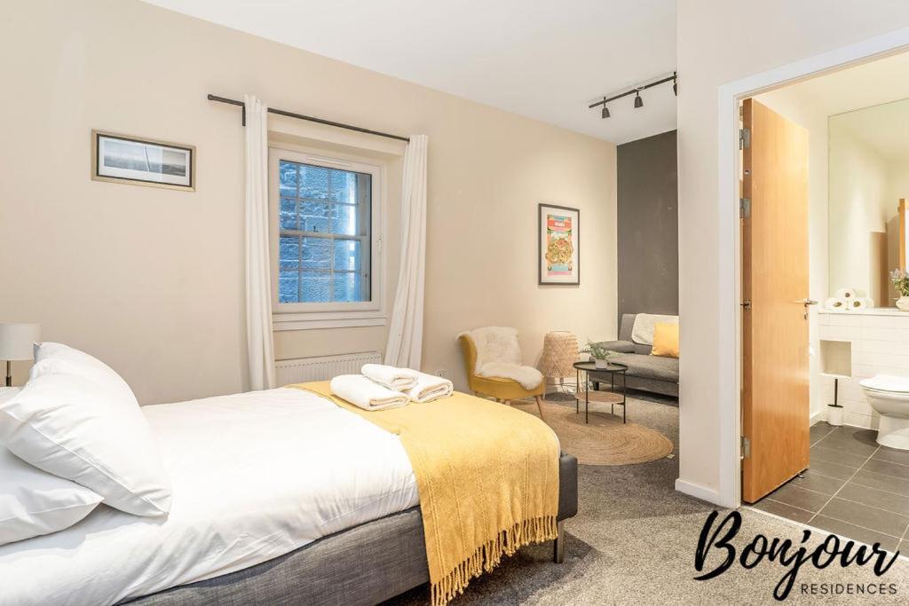 Spacious 2Br-1Ba - Grassmarket - Free Parking By Bonjour Residences Edinburgh Edimburgo Exterior foto